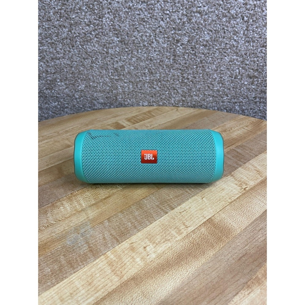 JBL Flip 5 Teal Portable Bluetooth Speaker (Open Box)